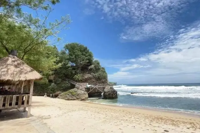 Pantai Slili