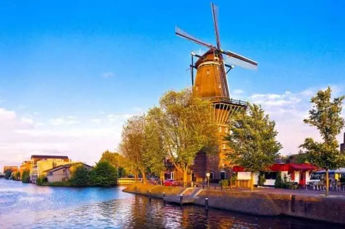 Tempat Wisata di Amsterdam